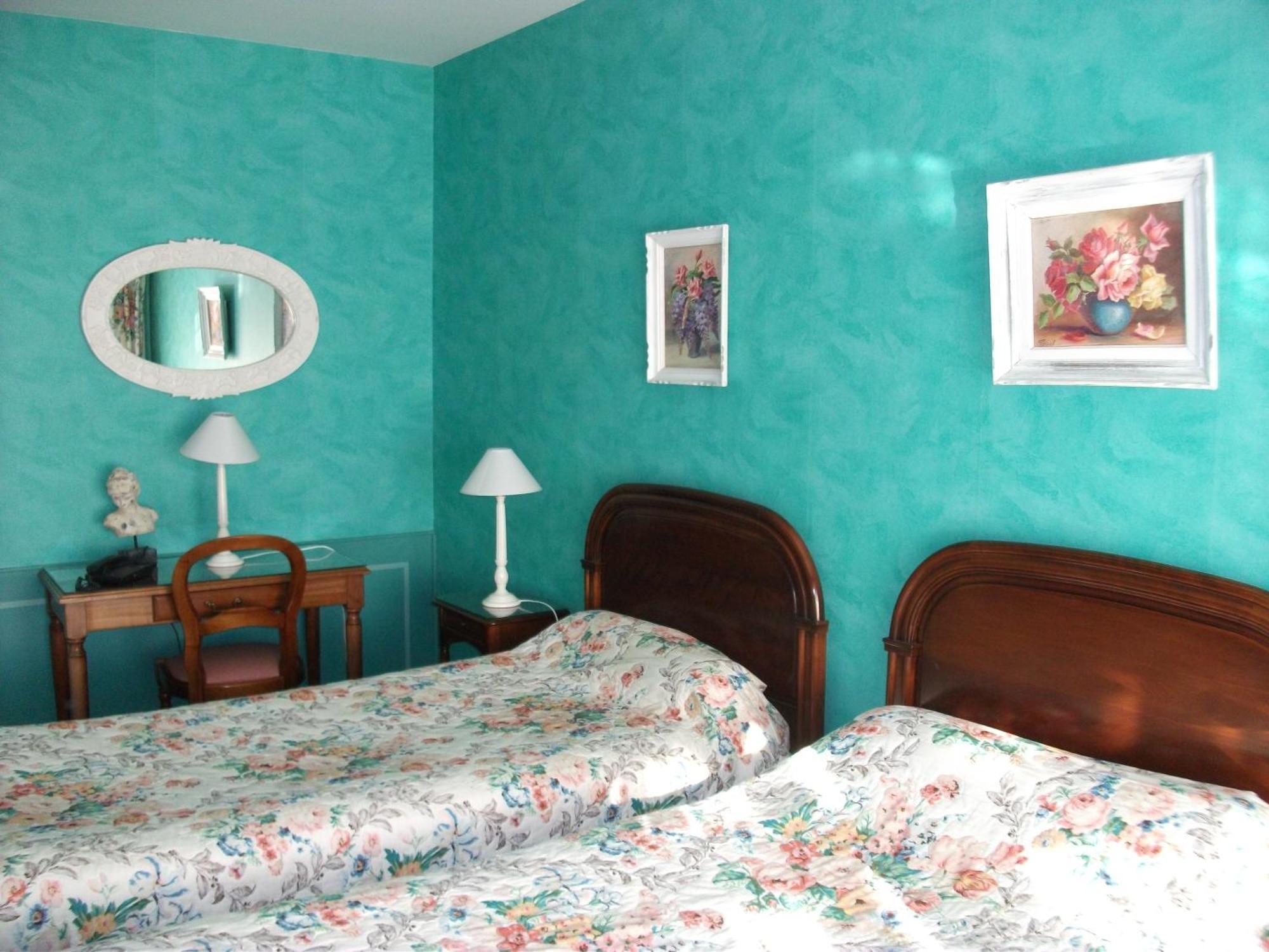Auberge De La Madone Peillon Bagian luar foto