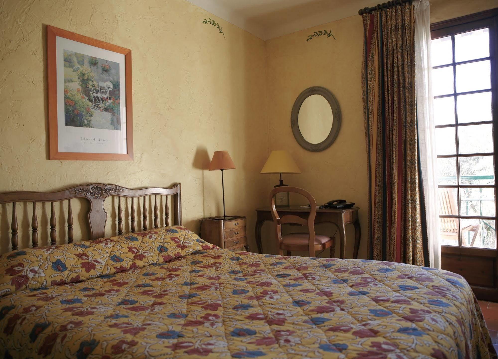 Auberge De La Madone Peillon Bagian luar foto
